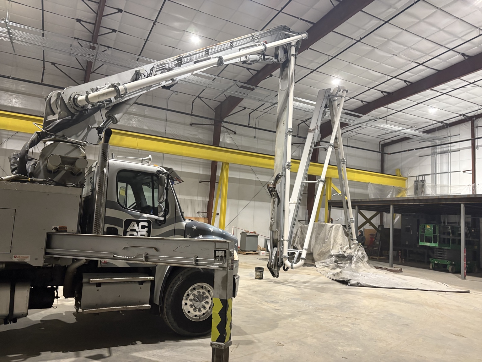 Indoor concrete pump